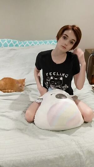 Your average egirl 😜