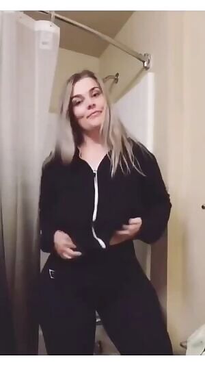 Big thick gymshark booty