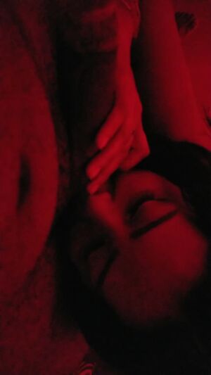 Cock on Face Amateur BBC Bareback