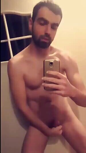 I'm 6'3 - good thing I've got a sizable mirror ;)