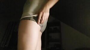 A butt worth slapping?