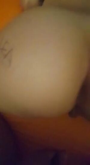 Falls ihr meinen Namen nicht mehr wisst hab ich ihn drau geschrieben 😏