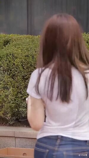 Momoland - Nancy in Jeans