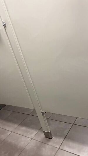 To the girl at Walmart who flashed me her pussy on “accident” this was the result