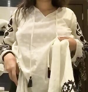 Watch till the end for a surprise. 😌