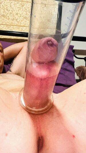 Vacuum Pumping Amateur Big Dick Pussy
