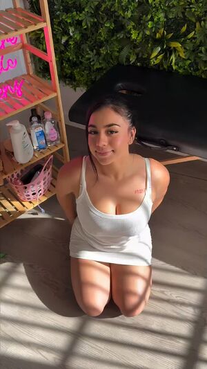 Titfuck Blowjob 19honeysuckle 24/7 Big Tits