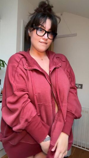 be honest.. fuck or pass??