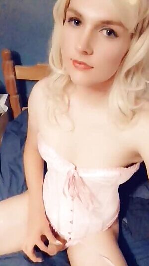 I wish I had someone else to play with 😜