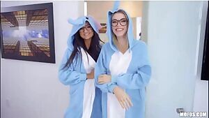 Anny Aurora, Eliza Ibarra