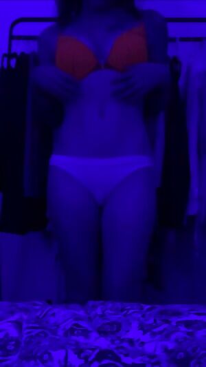 Black light is un 🥰