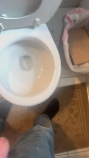 Male Pissing Amateur BBC BWC Big Dick