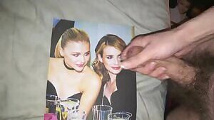 Chloe Moretz & Emma Roberts