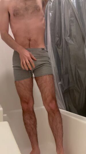 Male Pissing Big Dick Gay Hairy
