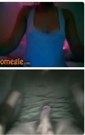 Teen reveals perfect tits