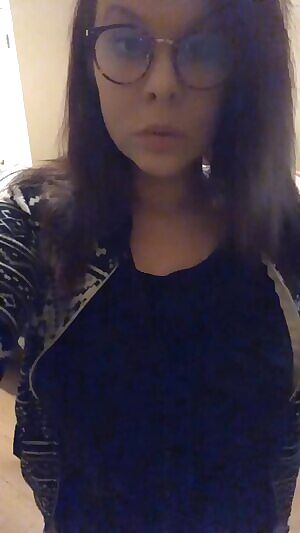 On/off strip tease ❤️