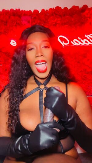 BBW Femdom BBC Domme Ebony Gooning