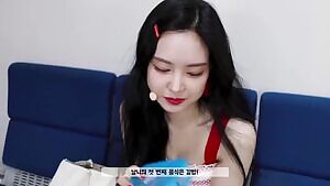 Apink - Naeun Cleavage
