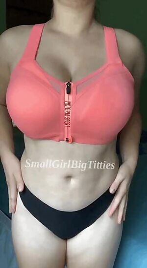 r/SmallGirlBigTitties Growing Bigger