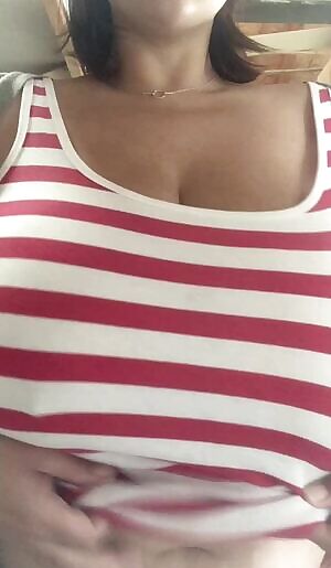 Soft and gentle drop.... gotta be delicate with the twins 😏