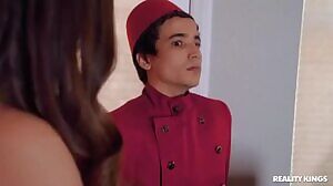 RK - Banging The Bellhop