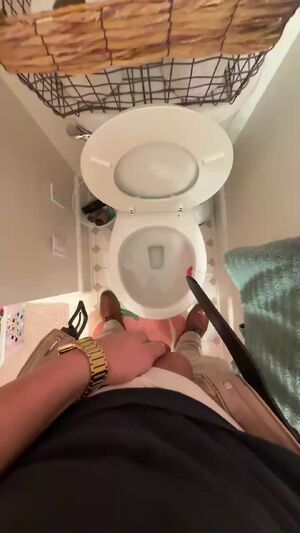 Male Pissing Amateur Bisexual Cock Fetish