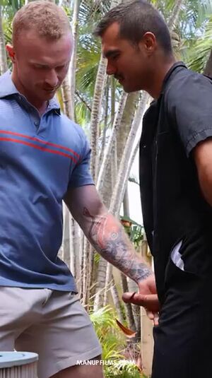 Gay Muscle Big Dick Brunette Handjob