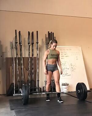 Weight lifting air traffic controller Hannah Christel