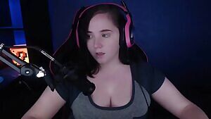 Jewels- Twitch Streamer