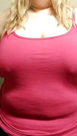 Hope I'm not too late for titty Tuesday!!