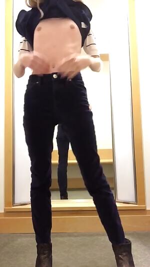 un in the fitting rooms