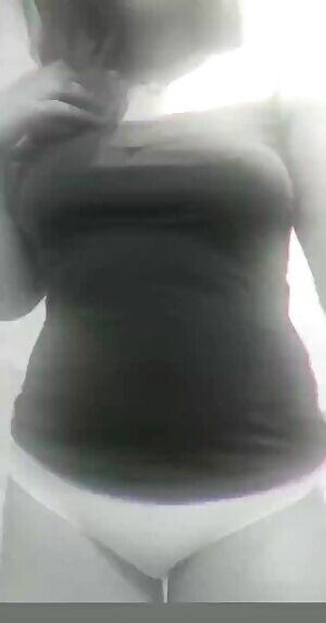 the elastic on my panties never lasts 🤭