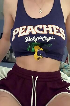 who likes the color purple?