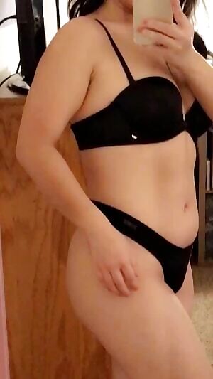 irst time posting here. i’m pretty shy, cum say hi. ☺️