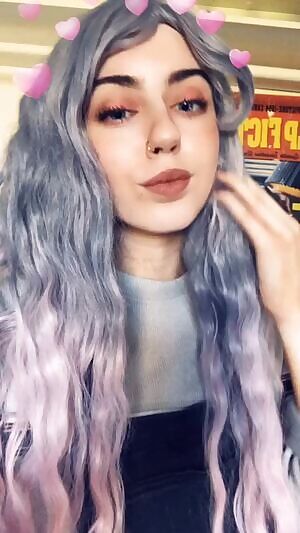 Losers, sissies, and paysluts: Serve a teenage Goddess today // 🍑 //