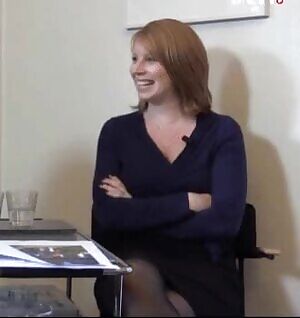 Swedish politician Annie Lööf is a hot redhead & sexy wife. I want to bang her like crazy.