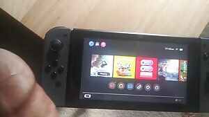 Navigating the Nintendo Switch menu with my Wiimote controller!