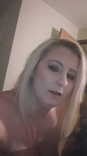 Hotwife Lifestyle BBC Blonde Cuckold Homemade