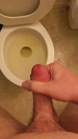 Lots of fresh cum seeking hungry mouth