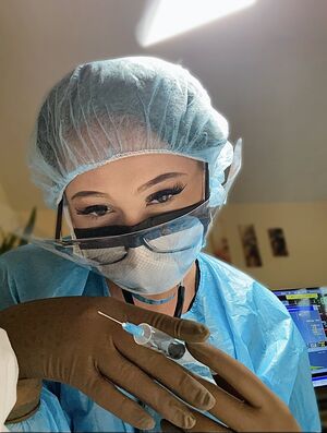 Medical Gloves Doctor Domme Examination Nurse
