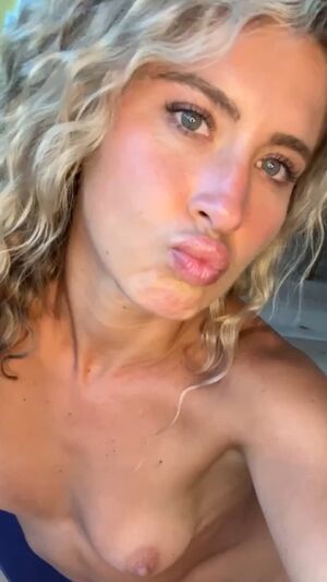 Middle Aged Boobs Cougar Hairy Nude