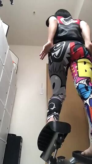 Eri Kitami working out