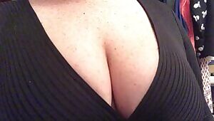 Do you wanna kiss each freckles?