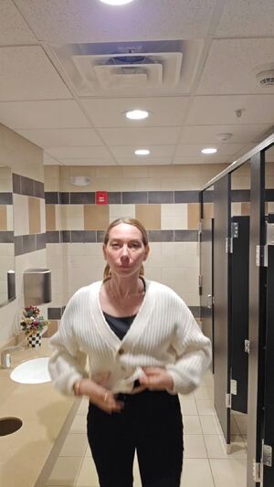 Bathroom Break... (F)49
