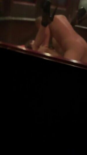 25 cent live sex booth