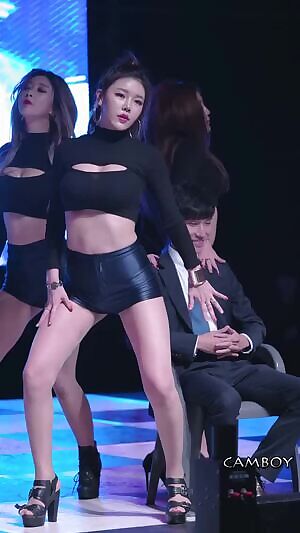 Laysha now thats what i call fanservice
