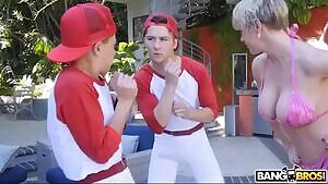 Mom Is Horny - Dee Williams