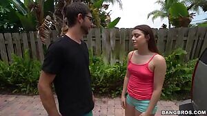 kylie is a good stepsister