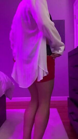 live cam, custom videos, sexting. Let me scream your name as we cum together.