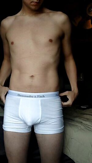 29/M/6'4/175lbs. Soft and hairy